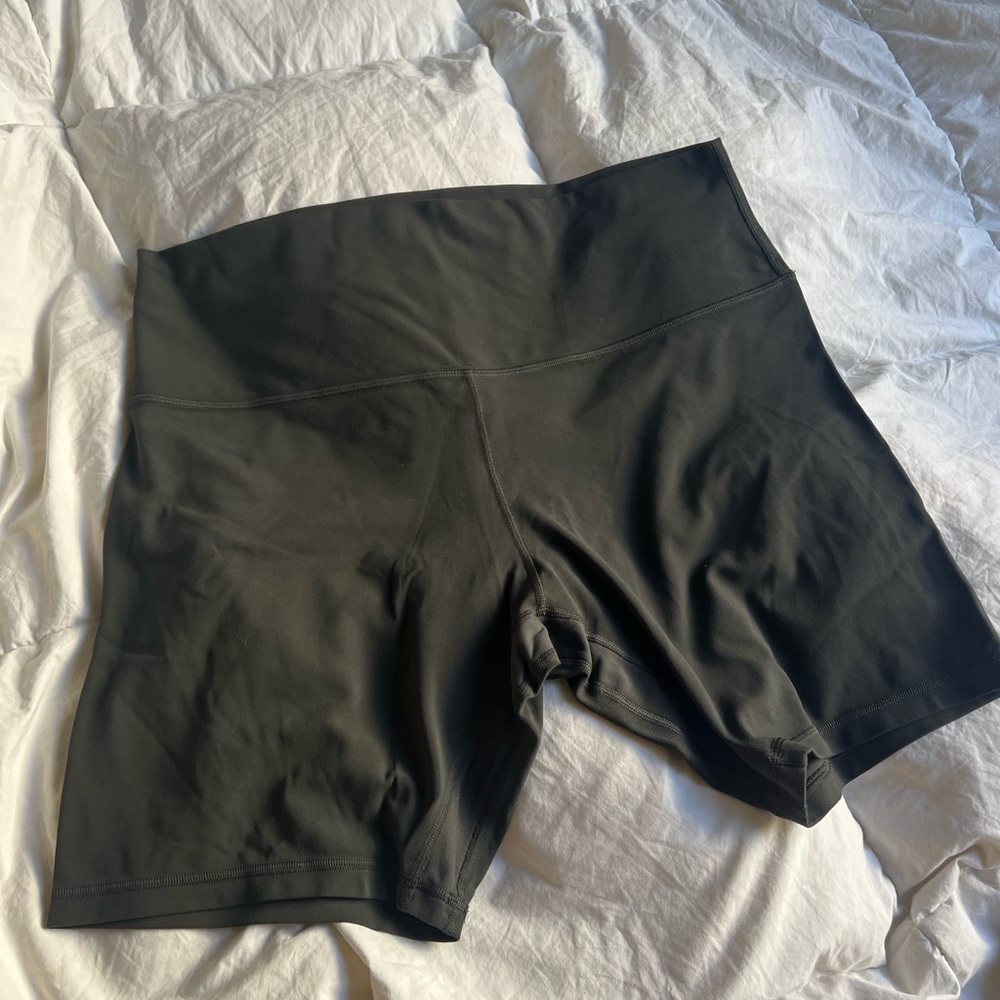 Lululemon Align High-Rise Short 8”